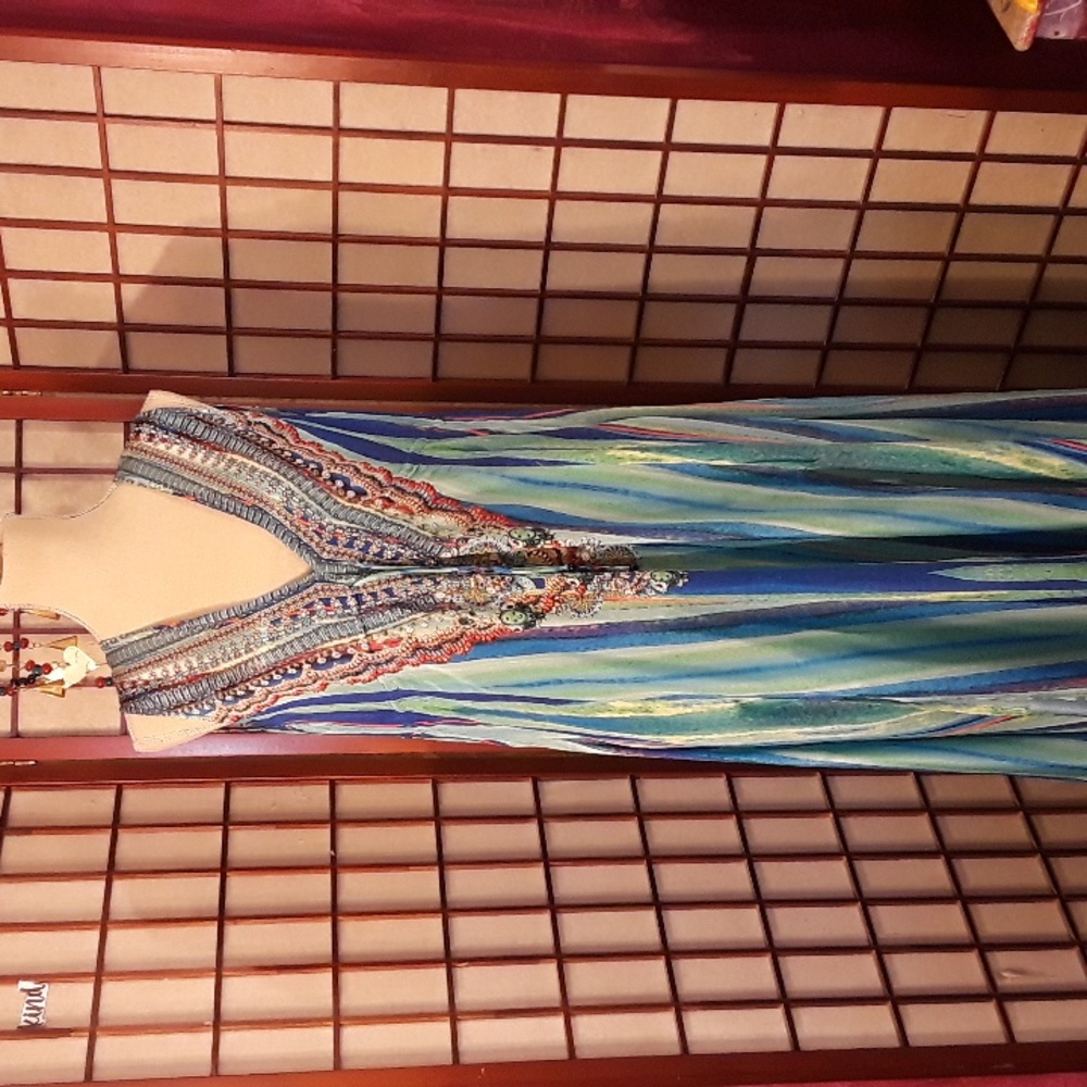#021 Beautiful Altered COS Dress - Picture 6 of 17